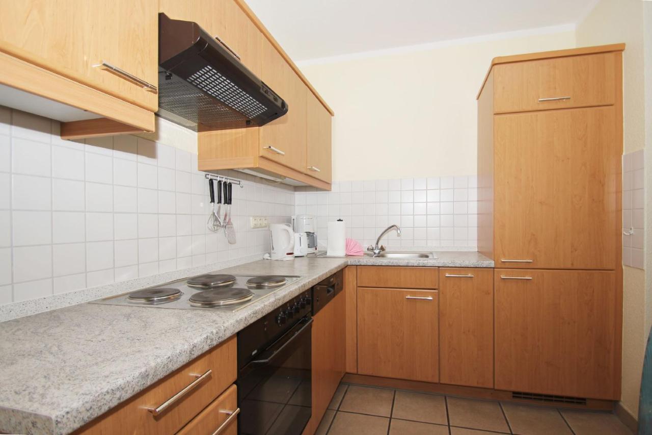 Balkon, Gratis Nutzung Vom Ahoi Erlebnisbad Und Sauna In Sellin - Villa Karola Fewo 09 เกอเรน ภายนอก รูปภาพ